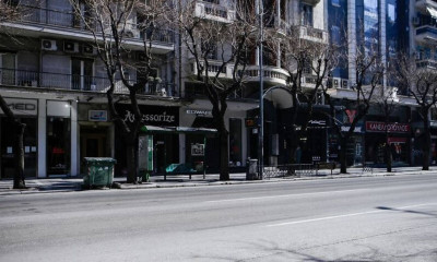 Lockdown: Συνεδριάζουν οι λοιμωξιολόγοι - Τα σενάρια με λιανεμπόριο, σχολεία, εστίαση