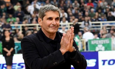 Νοσηλεύεται με εγκεφαλικό ο Τάκης Κορωναίος! (Photos)