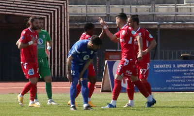 Football League: «Βόμβα» μετά την πρεμιέρα - Καταγγελία για ρατσιστική συμπεριφορά