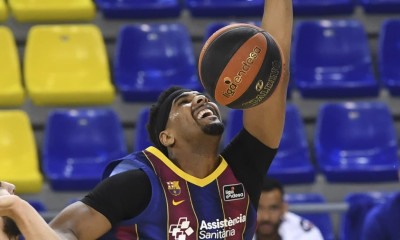 Μπαρτσελόνα: Σώθηκε από τον Ντέιβις