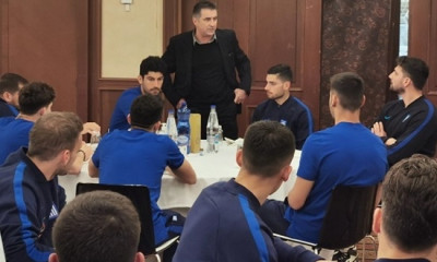 Εθνική Ελλάδας: Επίσκεψη Ζαγοράκη στην αποστολή - Αυτά είπε στους παίκτες