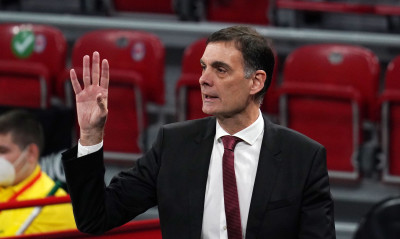 Ολυμπιακός: Ο Μπαρτζώκας μίλησε για «απαιτητικό αγώνα με την Βαλένθια»