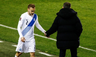 Ελλάδα-Γεωργία: Αποχώρησε ο Μπακάκης, συναγερμός στην ΑΕΚ (photos)