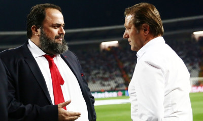 Ολυμπιακός: Αποθέωση για Μαρτίνς - «Παθιασμένος ο Μαρινάκης» (photos)