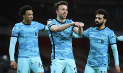 Premier League: «Αέρας» στο «Emirates» η Λίβερπουλ