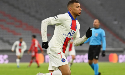 Champions League: «Άλωσε» το Μόναχο με υπογραφή Εμπαπέ η Παρι, ξεκάθαρο προβάδισμα για την Τσέλσι