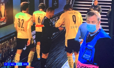 Χάαλαντ: Για καλό σκοπό το αυτόγραφο στον βοηθό! (Photos)