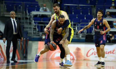 Φενέρμπαχτσε-Ρεάλ Μ. 67-93: Την ισοπέδωσε!