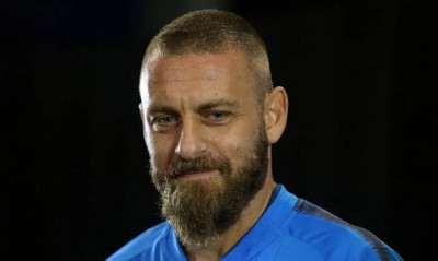 Νοσηλεύεται με κορονοϊό ο Ντε Ρόσι! (Photos)