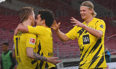 Bundesliga: Η Ντόρτμουντ με ανατροπή έμεινε ζωντανή για το Champions League (video+photos)