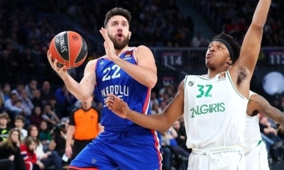 Αναντολού Εφές: Διάψευση από Ραζνάτοβιτς για Μίσιτς