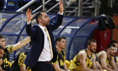 Άρης-Καμπερίδης: «Μέσα στην σεζόν σκέφτηκα να αποχωρήσω»