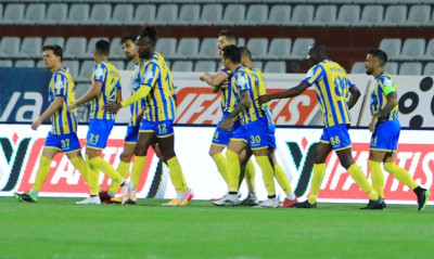 Παναιτωλικός: Κατάληψη στο ΕΠΑΛ και μήνυμα για την παραμονή! (photos)