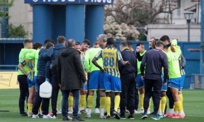 Παναιτωλικός-Απόλλων Σμύρνης: Μάχη με το άγχος για τον Δέλλα (video)