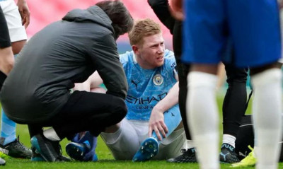 Γκουαρντιόλα: «Δεν μοιάζει καλός ο τραυματισμός του Ντε Μπρόινε»