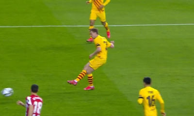 Copa Del Rey: Κρύφτηκε η μπάλα… τη βρήκαν στο δοκάρι! (Video)