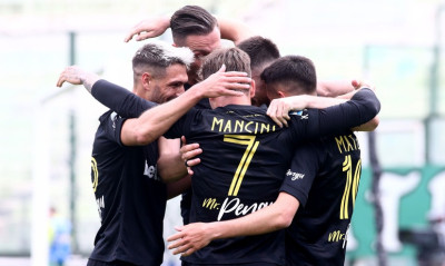 Παναθηναϊκός-Άρης: Δεν γιορτάζει ακόμα ο Σάσα και μήνυμα για ΠΑΟΚ… (photos)