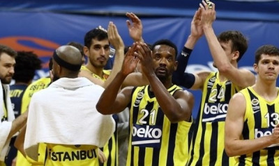 Φενέρμπαχτσε: Ταξιδεύει κανονικά για Μόσχα, παρά τα οκτώ κρούσματα!