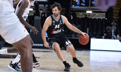 Βίρτους Μπολόνια: «Βόμβα» με Τεόντοσιτς - Σενάρια... φυγής