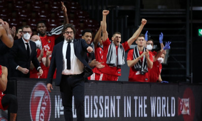 Μπάγερν Μονάχου: Η... τιμή του Τρινκιέρι και οι ατάκες για την Αρμάνι