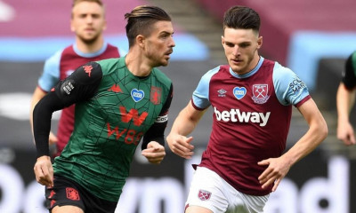 Μάντσεστερ Γιουνάιτεντ: Διπλό «χτύπημα» από Premier League (photos+video)