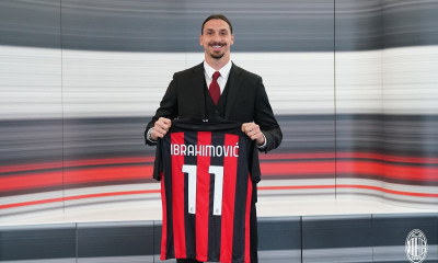 The Z-Day: Ο Ζλάταν Ιμπραΐμοβιτς υπέγραψε στη Μίλαν - «Είμαι στο σπίτι μου» (video+photos)