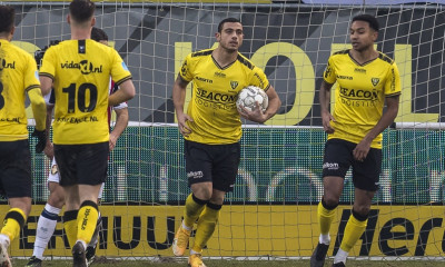 Eredivisie: Βλέπουν τον… γκρεμό Γιακουμάκης και αδερφοί Δώνης – Χιλιάδες οπαδοί στο γήπεδο! (video)