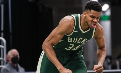 Γιάννης Αντετοκούνμπο: Δεν σταματιέται ο «Greek Freak» - Δεύτερος σκόρερ στην ιστορία των Μπακς