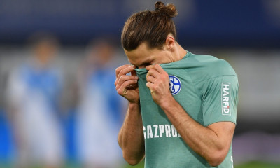 Σάλκε: Ζητάει αστυνομική προστασία, μετά την επίθεση οπαδών για τον υποβιβασμό (photos)