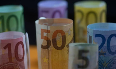 ΟΠΕΚΑ - Επίδομα παιδιού Α21:  Ρεκόρ δικαιούχων - Πότε πληρώνεται η 2η δόση - Τα ποσά