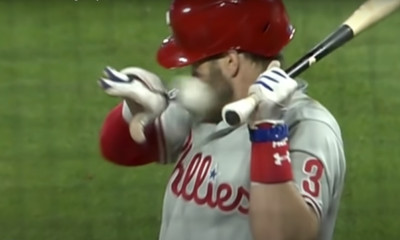 Σοκαριστικό ατύχημα: Μπαλάκι με ταχύτητα 156 χλμ/ώρα παραμόρφωσε το πρόσωπό του (video+photos)