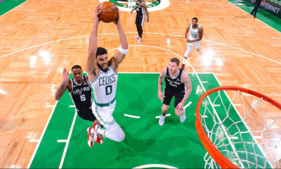 NBA: Η 60άρα του Τέιτουμ (video+photos)