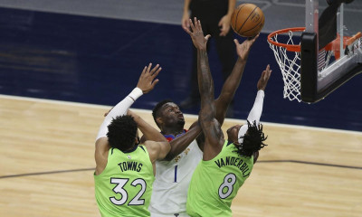 NBA: Τρομακτικός Ζάιον (photos+video)