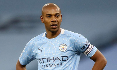 Μάντσεστερ Σίτι: Αυτός είναι ο αντι-Φερναντίνιο - Εκλεκτός του Πεπ (photos+video)