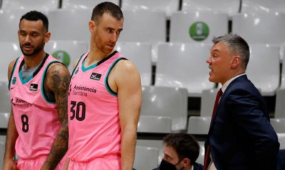 Κλαβέρ: «Θέλω να μείνω στην Μπαρτσελόνα»