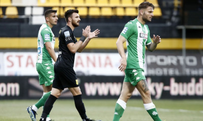 Παναθηναϊκός: Νοκ άουτ ο Σένκεφελντ για Ολυμπιακό - Πολλά προβλήματα το «τριφύλλι»! (photos)