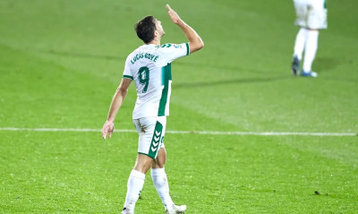 Η Έλτσε αγόρασε πρώην παίκτη της ΑΕΚ! (Photos)