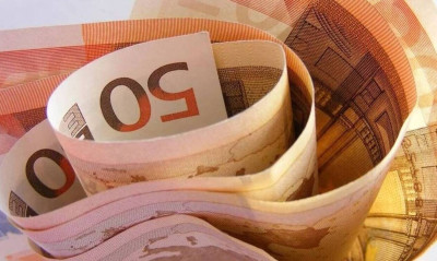 Συντάξεις: Έρχονται αυξήσεις και αναδρομικά για τους συνταξιούχους - Δικαιούχοι και ποσά