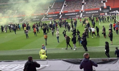 Μάντσεστερ Γιουνάιτεντ-Λίβερπουλ: Στο γήπεδο 6 ώρες πριν τη σέντρα οι «κόκκινοι διάβολοι»