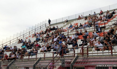 Ποιο πρωτόκολλο - Πήγε «περίπατο» σε αγώνα της Γ΄Εθνικής - Στο νοσοκομείο ποδοσφαιριστής (photos)