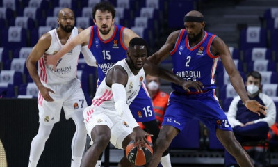 Ρεάλ Μαδρίτης: Καλεί Γκαρούμπα το NBA