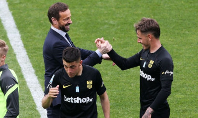 Σε δύσκολη θέση ο Άρης - Οι τέσσερις που «τελειώνει» άμεσα ο Μάντζιος (photos)