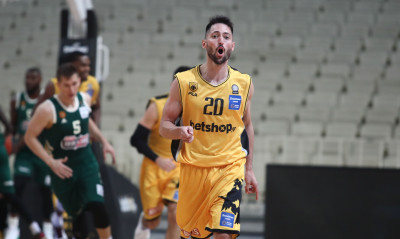 Γκίκας: «Δεν μπορεί κανείς να μας… περάσει από πάνω»! (Video)