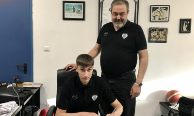 ΠΑΟΚ: Υπέγραψε το πρώτο επαγγελματικό συμβόλαιο ο Ρούμογλου