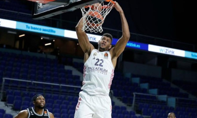 Euroleague: Με Ταβάρες η καλύτερη πεντάδα (vid)