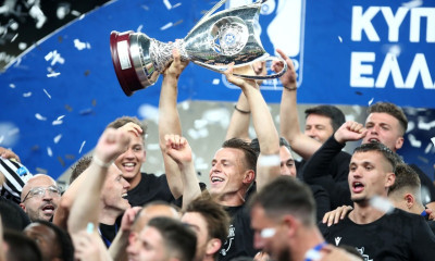 ΠΑΟΚ: Τρελαμένος ο Σβαμπ με το Κύπελλο! (video+photos)