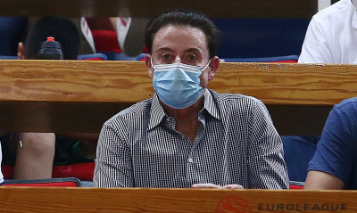 Πιτίνο: «Ξεχωριστός ο Σπανούλης, αλλά δε θα τον πιέσω» (video)