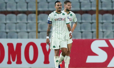 Παναθηναϊκός: Ο πρώτος γρίφος για Γιοβάνοβιτς αφορά Κουρμπέλη-Σένκεφελεντ! (Photos)