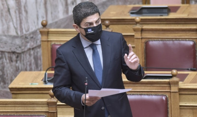 Ο Αυγενάκης δεν έχει τα... άντερα ούτε καν να απαντήσει!