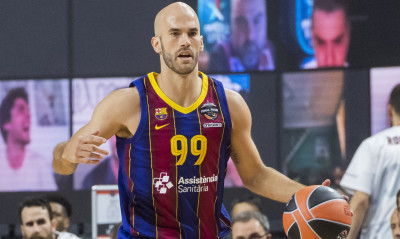 Μπαρτσελόνα - Αρμάνι Μιλάνο: Ορεξάτοι οι Καλάθης και Γκασόλ στο πρώτο μέρος